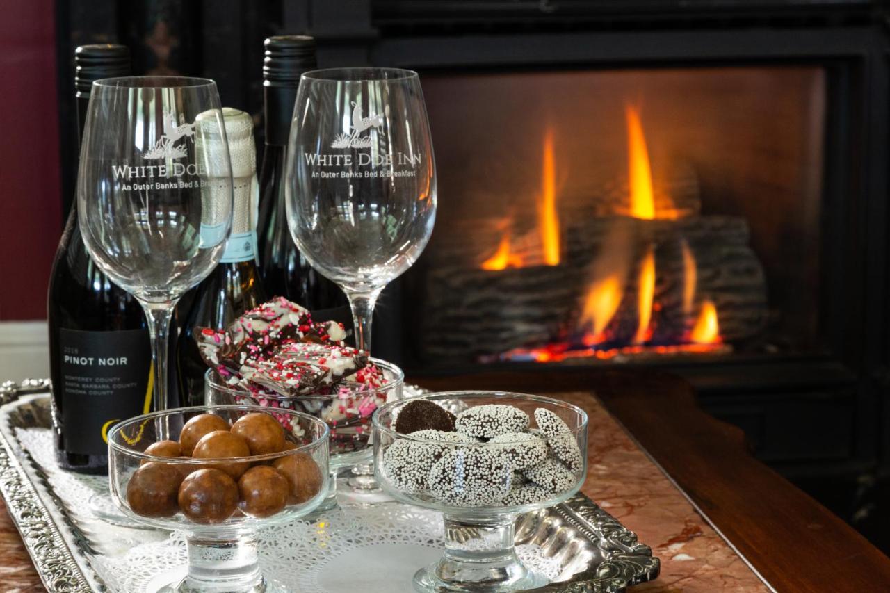 White Doe Inn Bed & Breakfast Мантео Екстер'єр фото